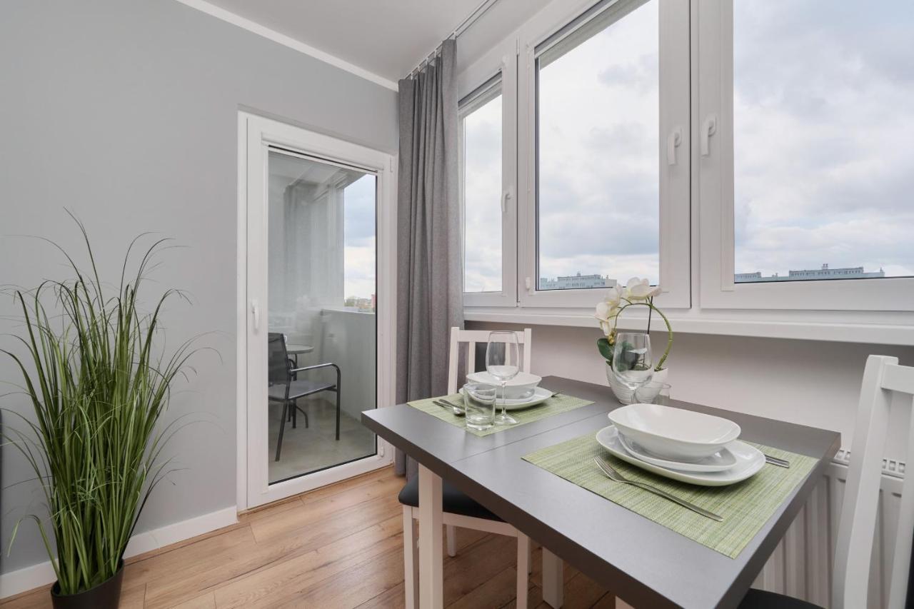 Apartament Studzienna Wroclaw By Noclegi Renters Exterior photo